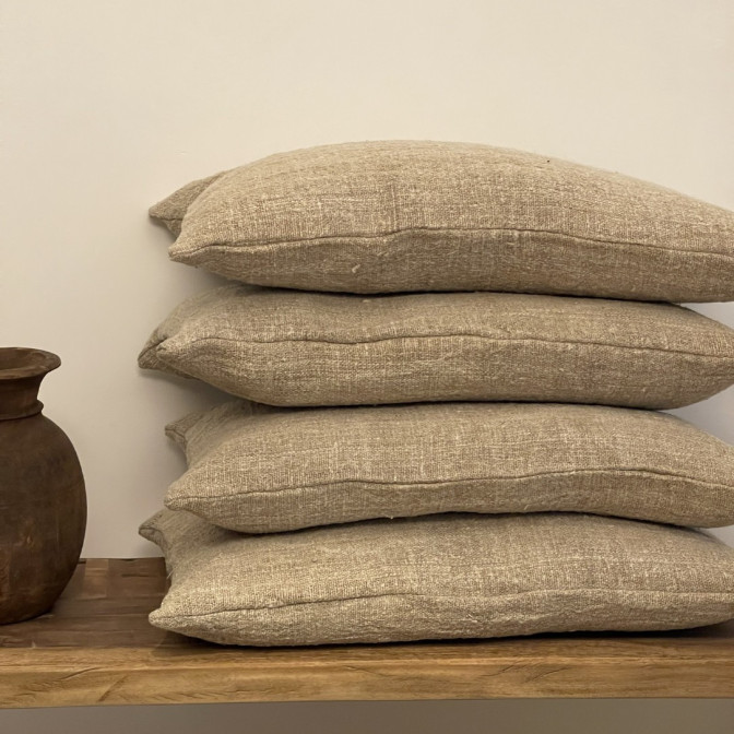 Coussin chanvre ancien très rustique ficelle