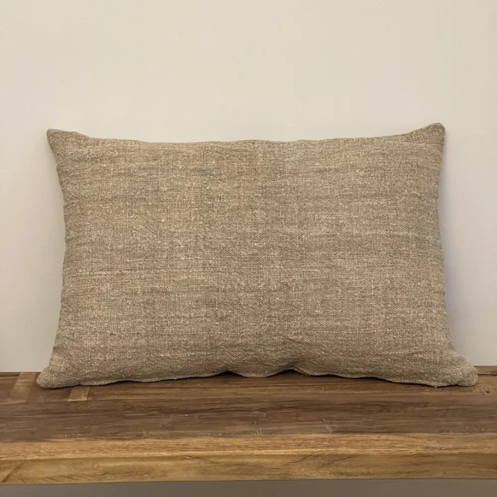Coussin chanvre ancien très rustique ficelle
