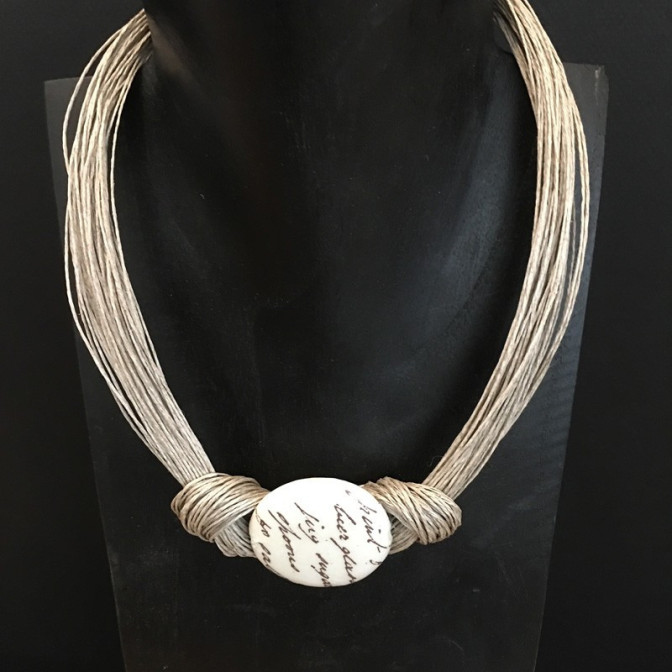 Collier fil de lin - Accueil